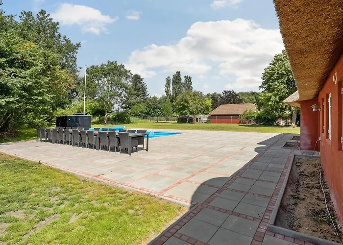 Alitta - 27km From The Sea By Interhome